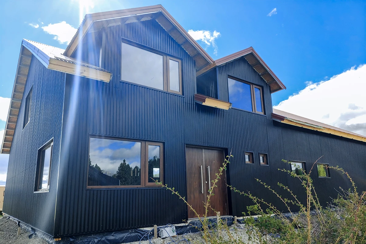 Vivienda Unifamiliar. Obra finalizada, con cerramientos de alta calidad.